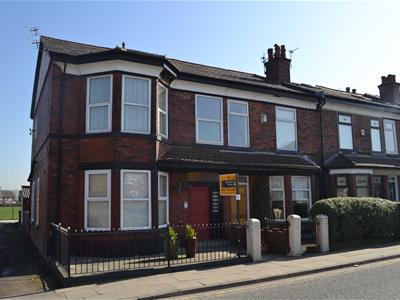 384 Bury New Road, Whitefield